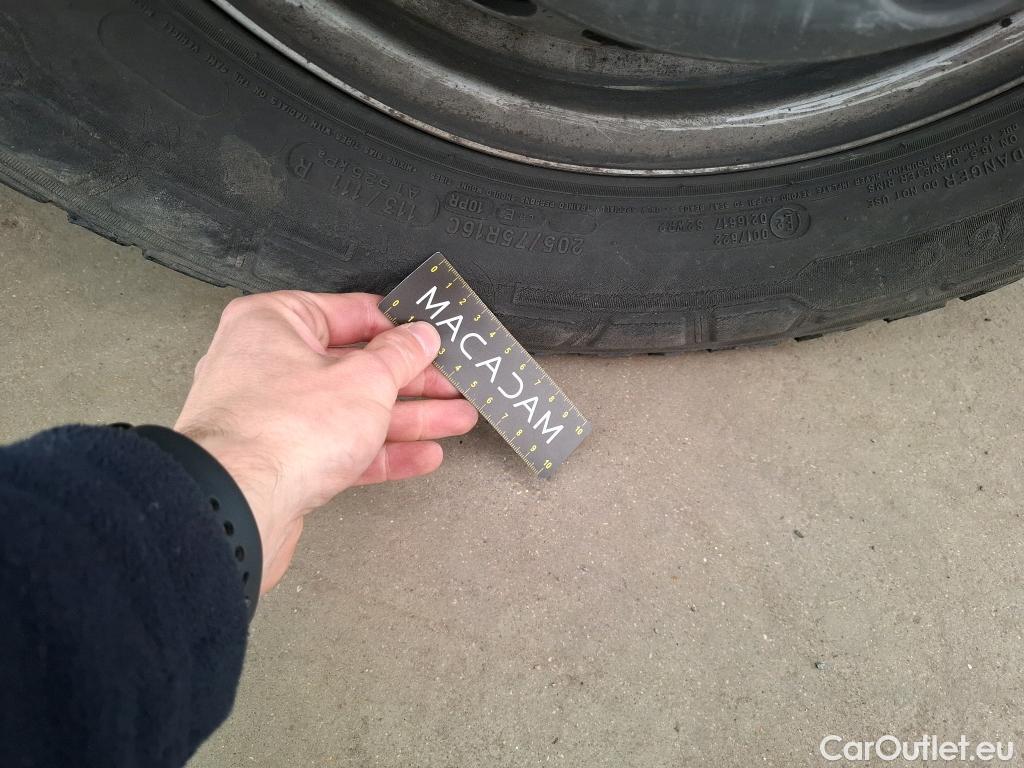  Mercedes  Sprinter MERCEDES-BENZ  / 2018 / 4P / Fourgon tôlé 516 CDI Emp 3665 3.5T #36