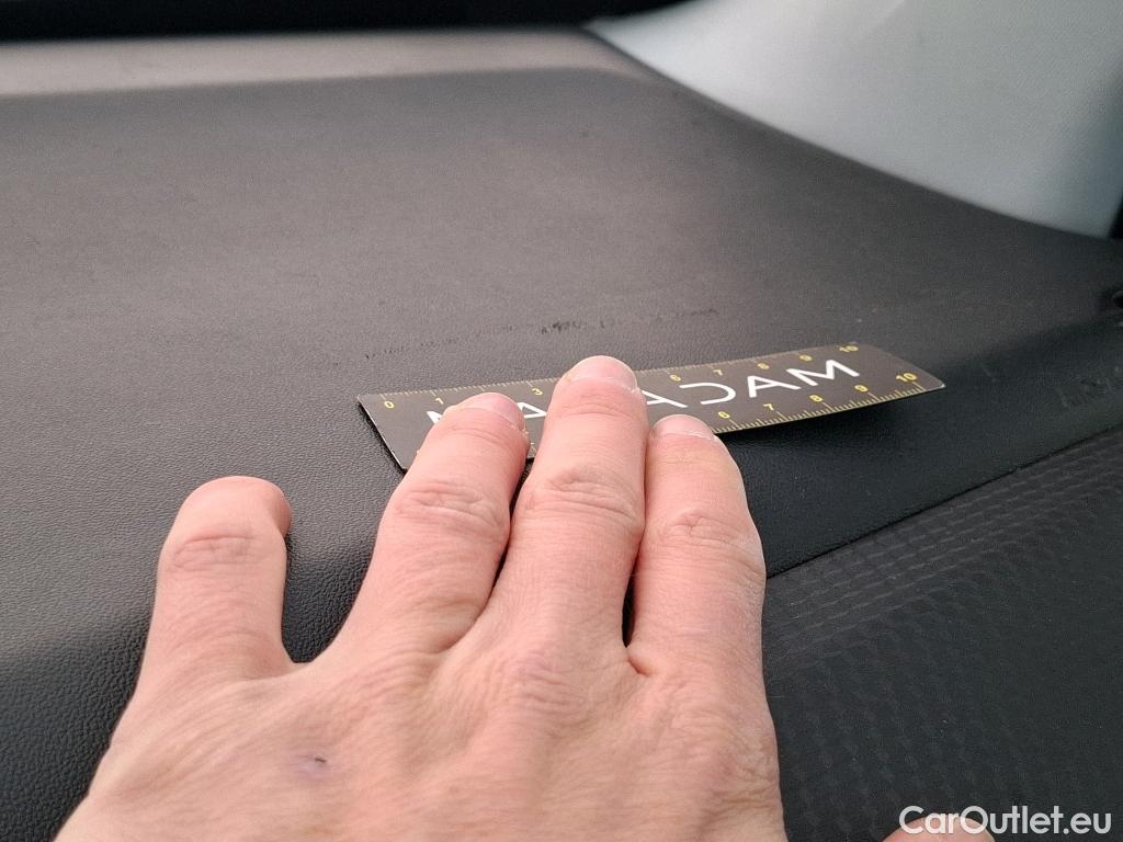  Peugeot  208  Affaire Premium 1.5 HDi 100CV BVM5 E6dT #4