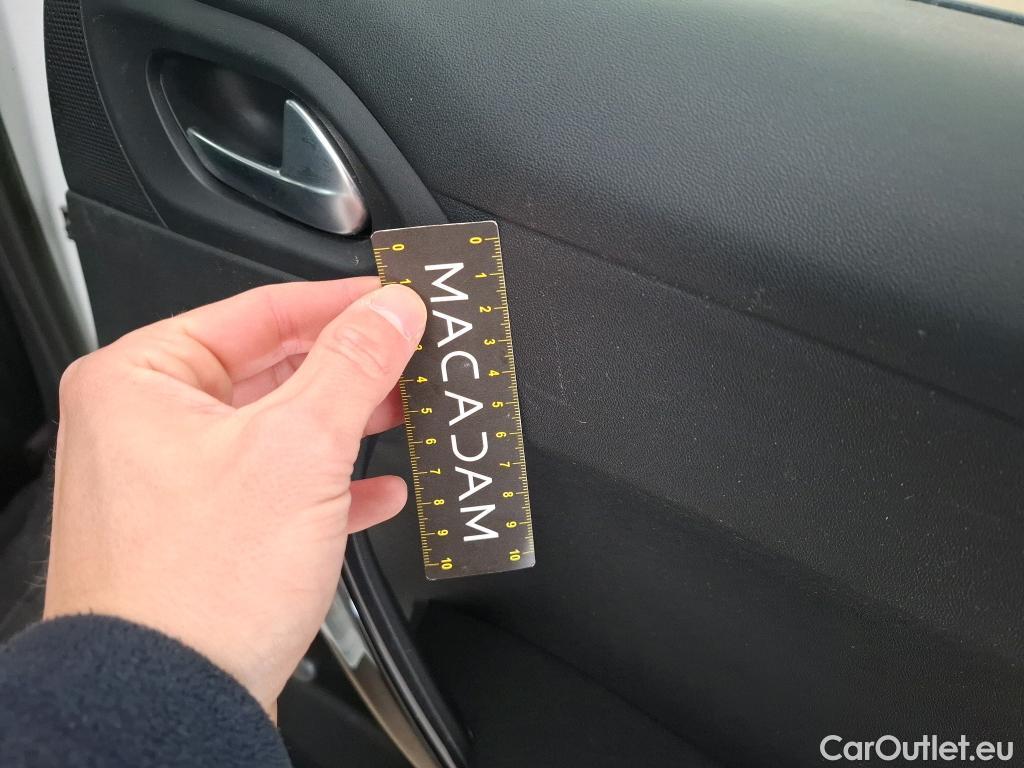  Peugeot  208  Affaire Premium 1.5 HDi 100CV BVM5 E6dT #29