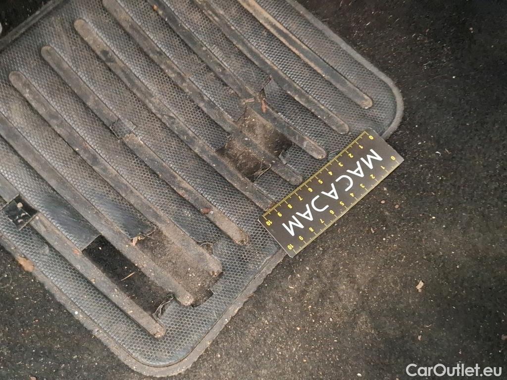  Peugeot  208  Affaire Premium 1.5 HDi 100CV BVM5 E6dT #10