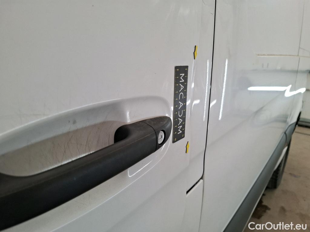  Mercedes  Sprinter MERCEDES-BENZ  / 2018 / 4P / Fourgon tôlé 516 CDI Emp 3665 3.5T #23