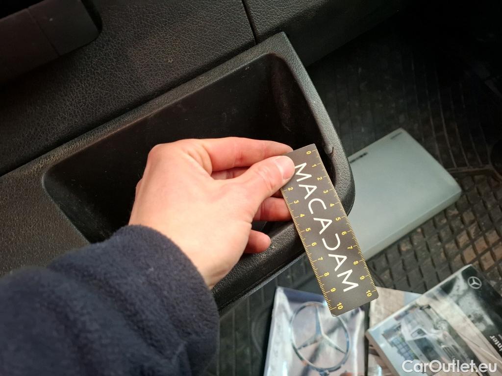  Mercedes  Sprinter MERCEDES-BENZ  / 2018 / 4P / Fourgon tôlé 516 CDI Emp 3665 3.5T #107