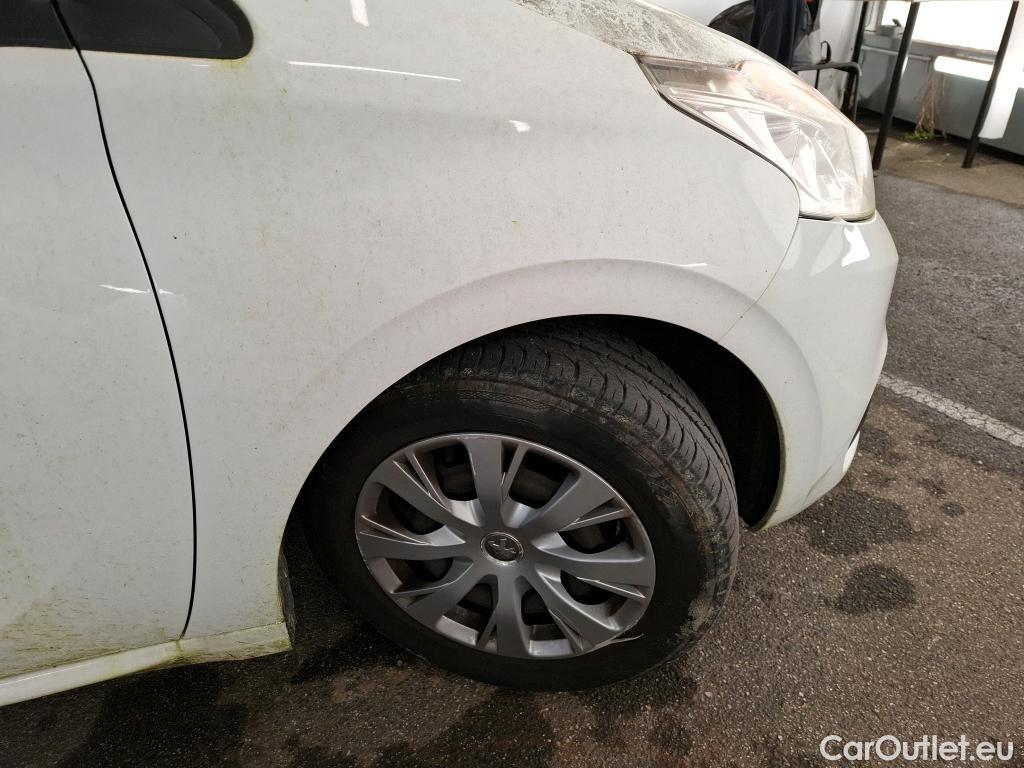  Peugeot  208  Affaire Premium Pack 1.5 HDi 100CV BVM5 E6dT #12