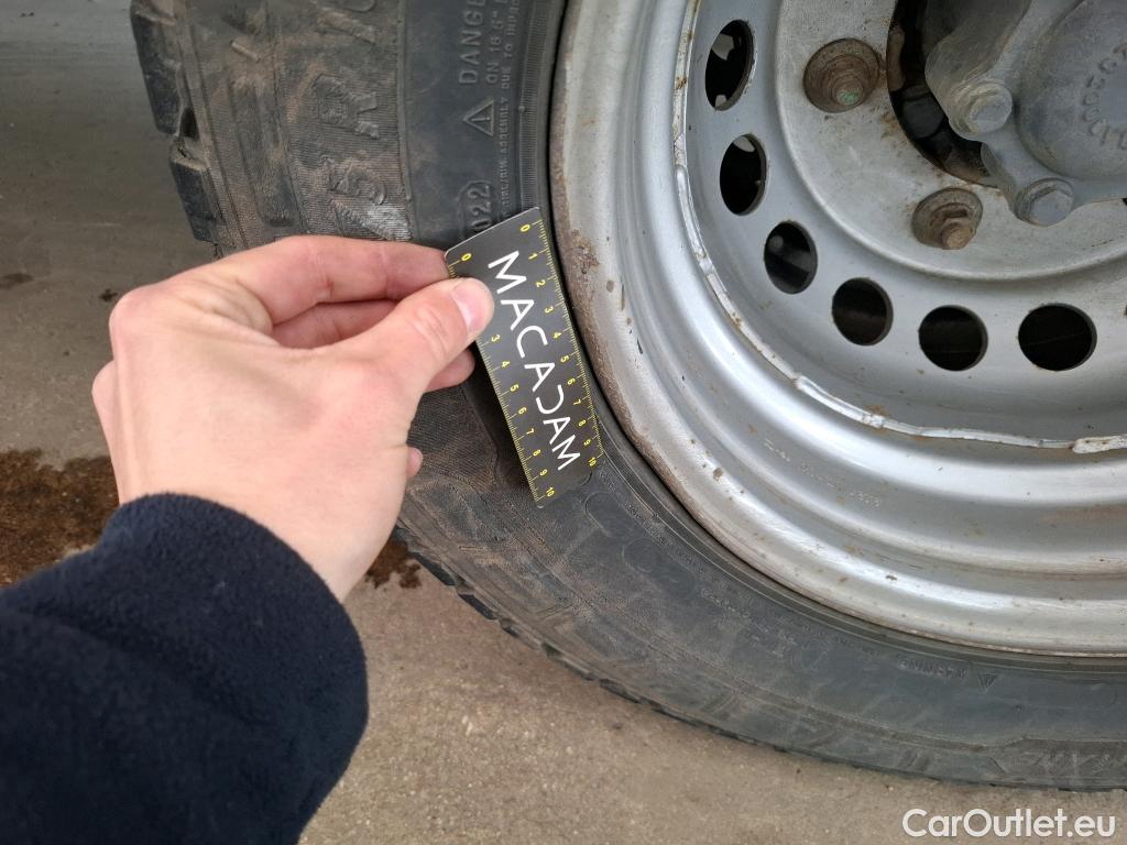  Mercedes  Sprinter MERCEDES-BENZ  / 2018 / 4P / Fourgon tôlé 516 CDI Emp 3665 3.5T #48