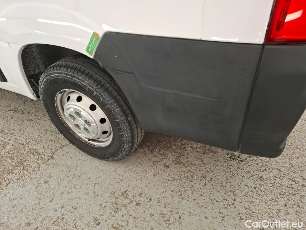  Fiat  Ducato FIAT  VU 4p Fourgon 30 M H2 20 Multijet 115 Pack Pro Nav #18