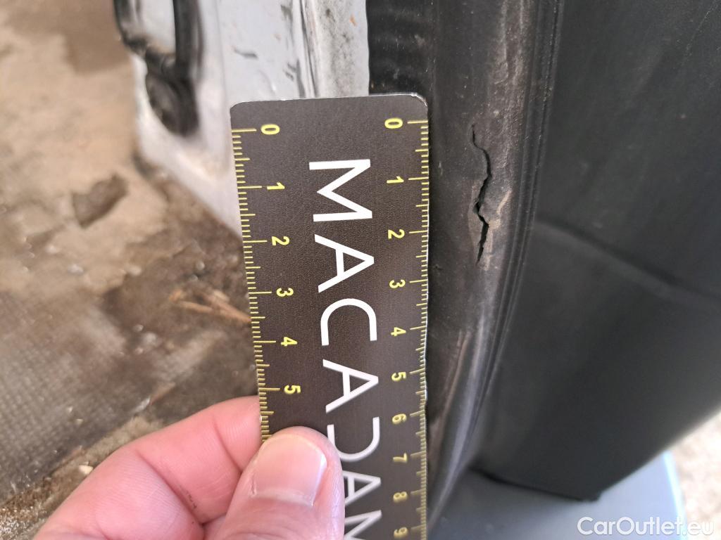  Nissan  NV300 NISSAN  / 2016 / 4P / Fourgon tôlé 2.0 dCi 120 N-Connecta L1H1 2.8T #22