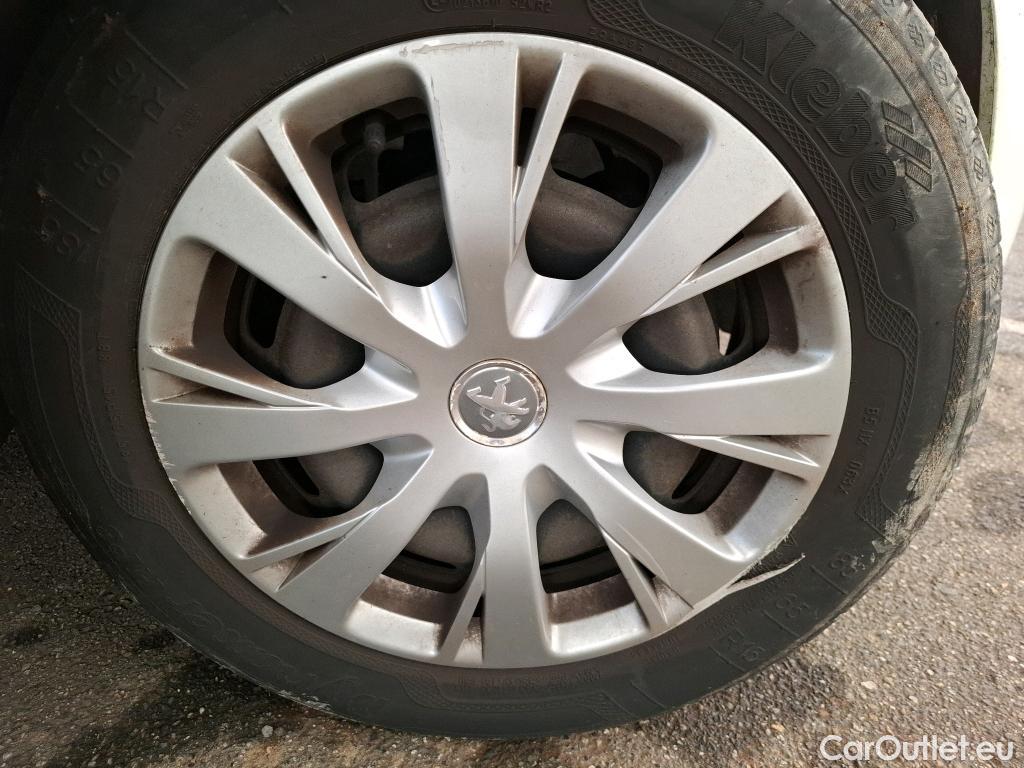  Peugeot  208  Affaire Premium Pack 1.5 HDi 100CV BVM5 E6dT #13