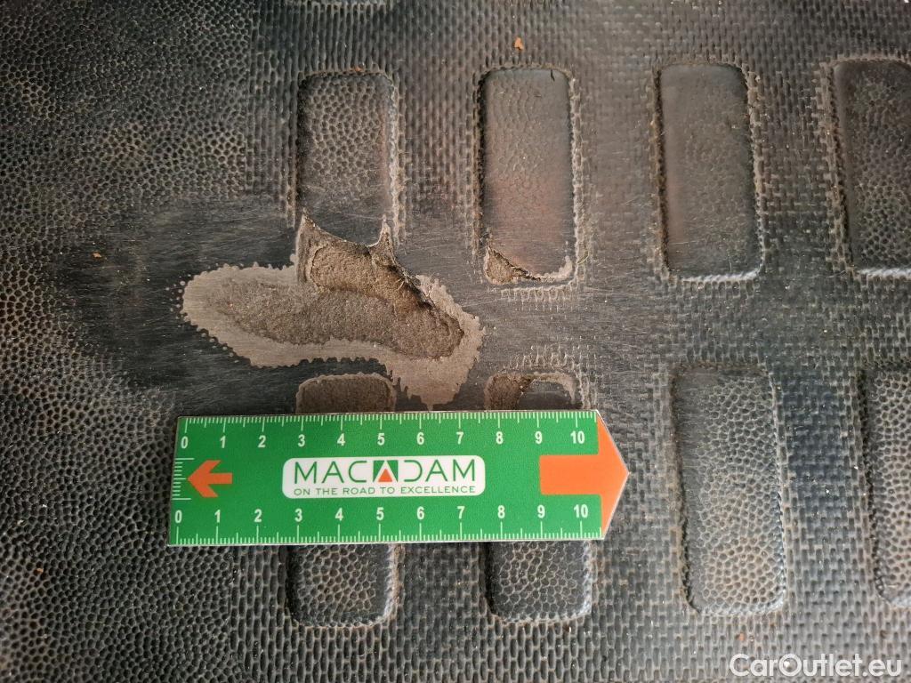  Citroen  Jumpy  Fourgon Club M 1.5 BlueHDi 100CV BVM6 E6d #114