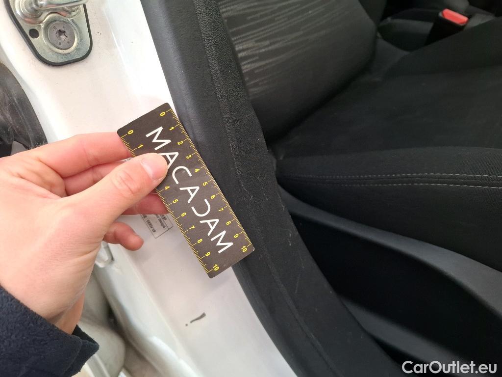  Peugeot  208  Affaire Premium 1.5 HDi 100CV BVM5 E6dT #36