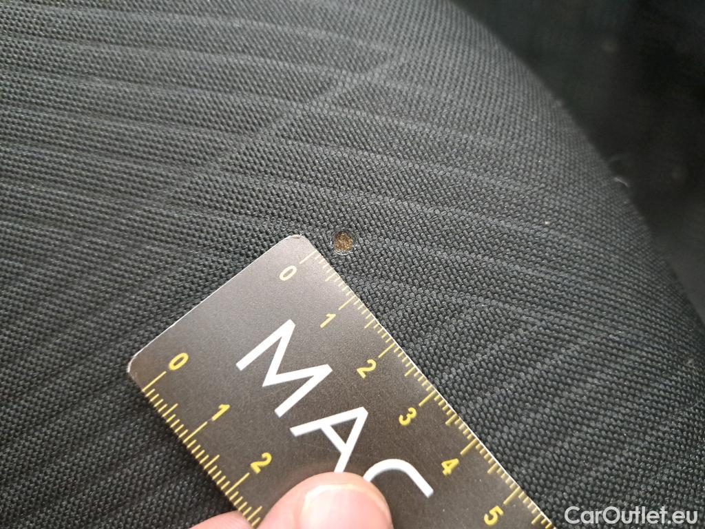  Nissan  NV300 NISSAN  / 2016 / 4P / Fourgon tôlé 2.0 dCi 120 N-Connecta L1H1 2.8T #18