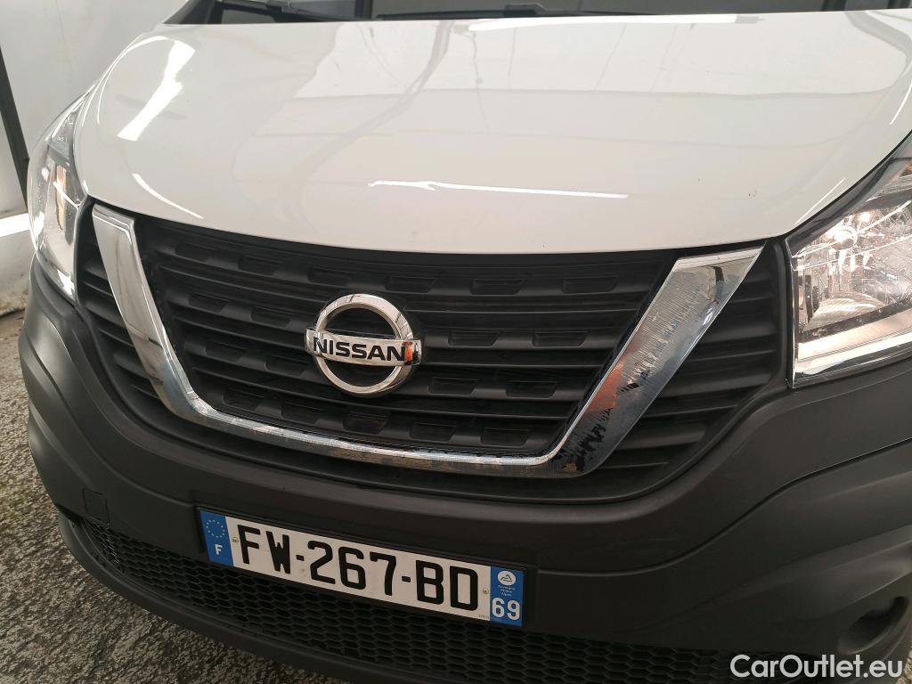  Nissan  NV300 NISSAN  / 2016 / 4P / Fourgon tôlé 2.0 dCi 120 N-Connecta L1H1 2.8T #42