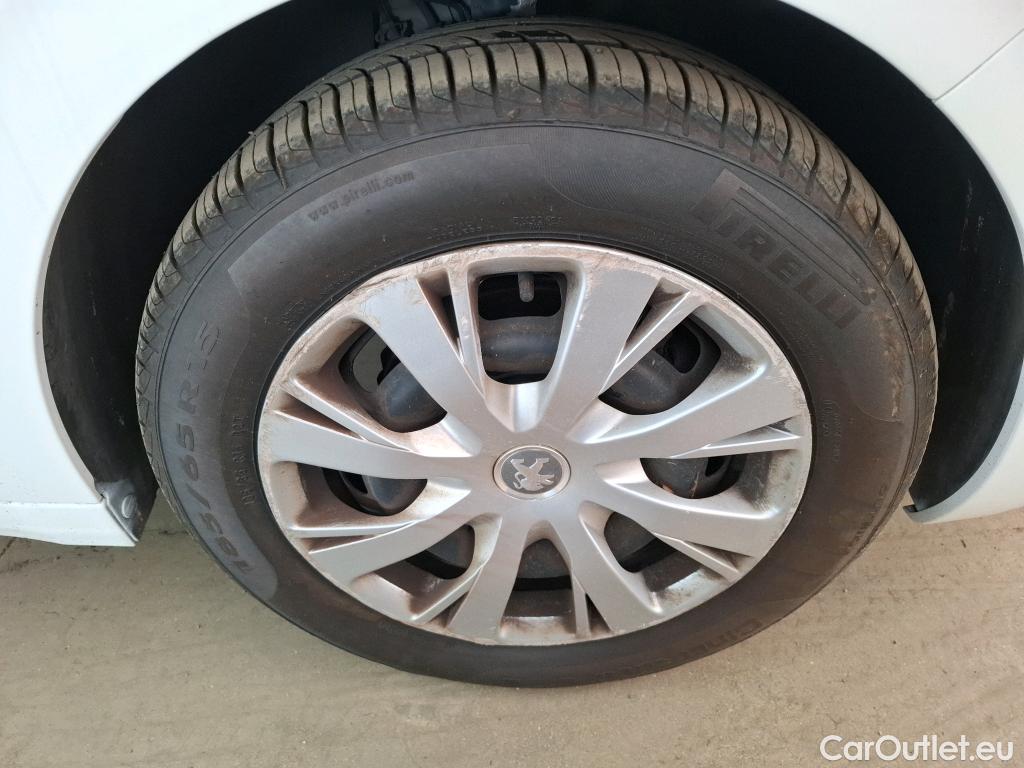  Peugeot  208  Affaire Premium 1.5 HDi 100CV BVM5 E6dT #64