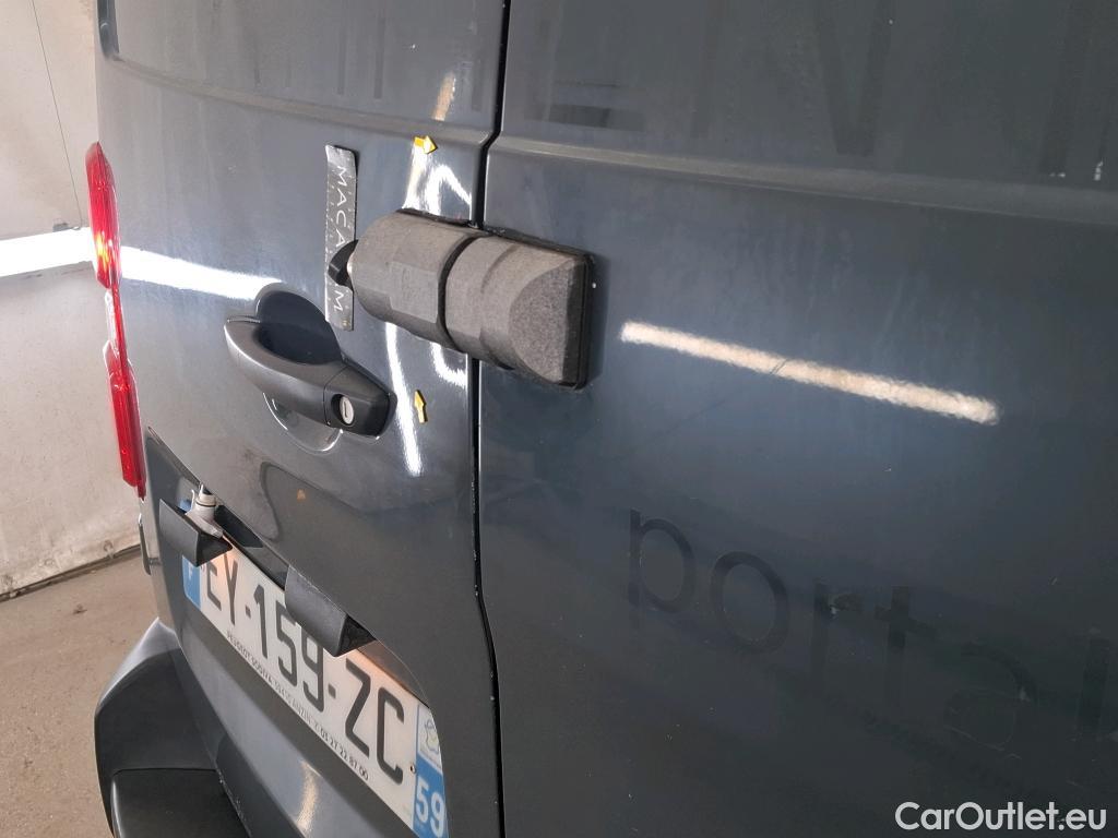  Peugeot  Expert PEUGEOT  / 2016 / 4P / Fourgon tôlé 2.0 BlueHDi 120 S&S Long Premium Pack #27