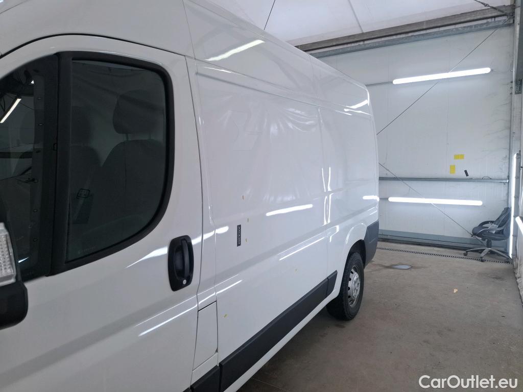  Peugeot  Boxer PEUGEOT  / 2014 / 4P / Fourgon tôlé BlueHDi S&S 120 PREMIUM 333 L2H2 #10