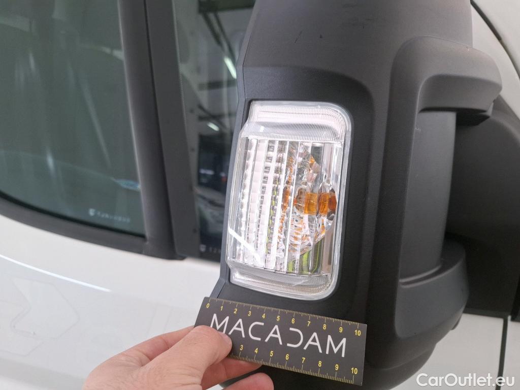  Peugeot  Boxer PEUGEOT  / 2014 / 4P / Fourgon tôlé BlueHDi S&S 120 PREMIUM 333 L2H2 #47