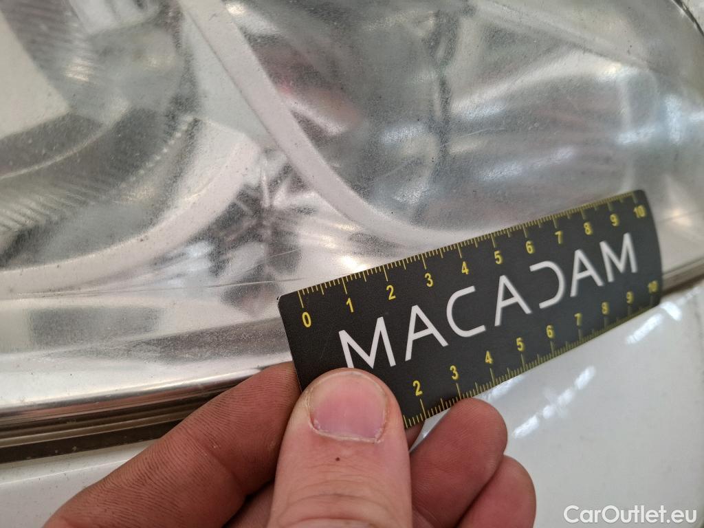  Peugeot  208 PEUGEOT  Affaire VU 5p Berline 1.6 BLUEHDI 100 PREMIUM #8