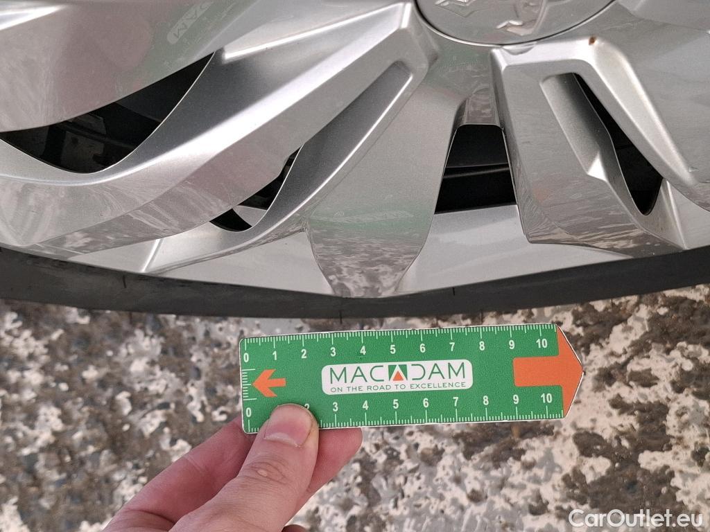  Peugeot  208  Premium 1.5 HDi 100CV BVM6 E6d #7