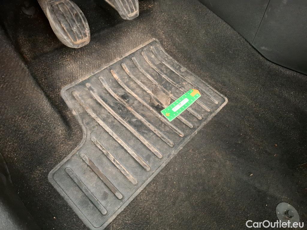  Peugeot  208  Premium 1.5 HDi 100CV BVM6 E6d #5