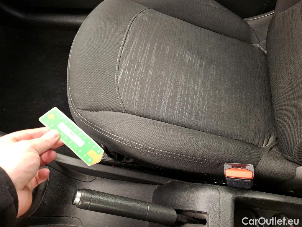  Peugeot  208  Affaire Premium Pack 1.5 HDi 100CV BVM5 E6dT #26