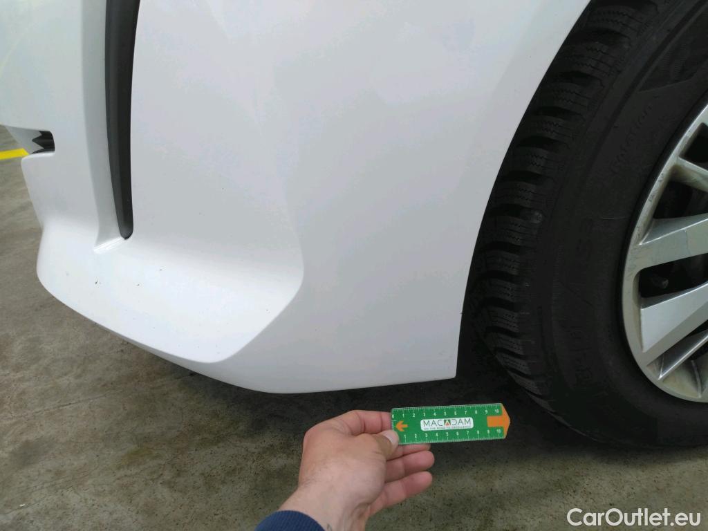  Peugeot  208  Premium 1.5 HDi 100CV BVM6 E6d #18