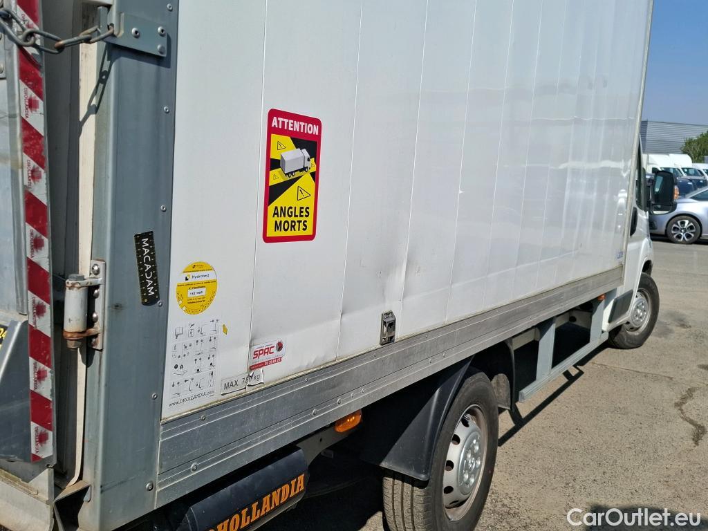  Peugeot  Boxer PEUGEOT  Chassis Cabine SC VU 2p Châssis cabine 2.0 BLUEHDI 130 PRO SR 435 L4 #2