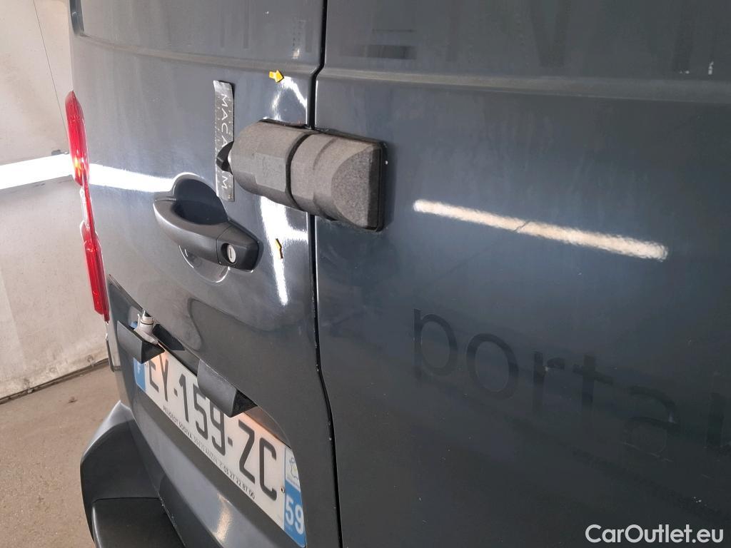  Peugeot  Expert PEUGEOT  / 2016 / 4P / Fourgon tôlé 2.0 BlueHDi 120 S&S Long Premium Pack #28