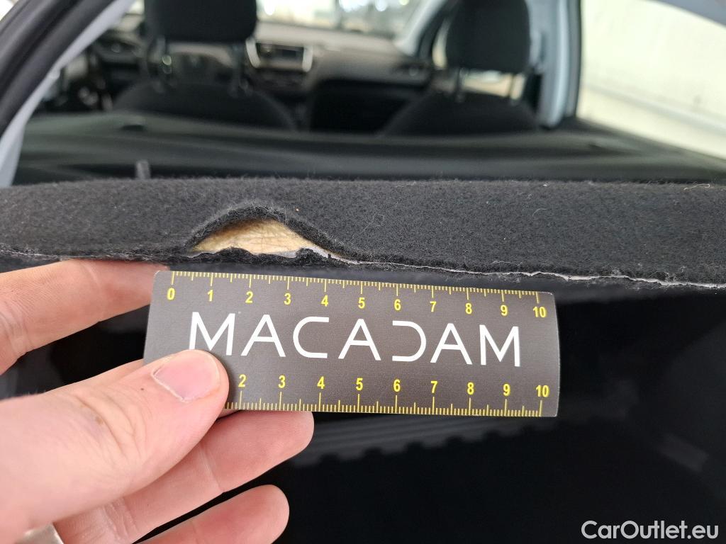  Peugeot  208 PEUGEOT  Affaire VU 5p Berline 1.6 BLUEHDI 100 PREMIUM #6