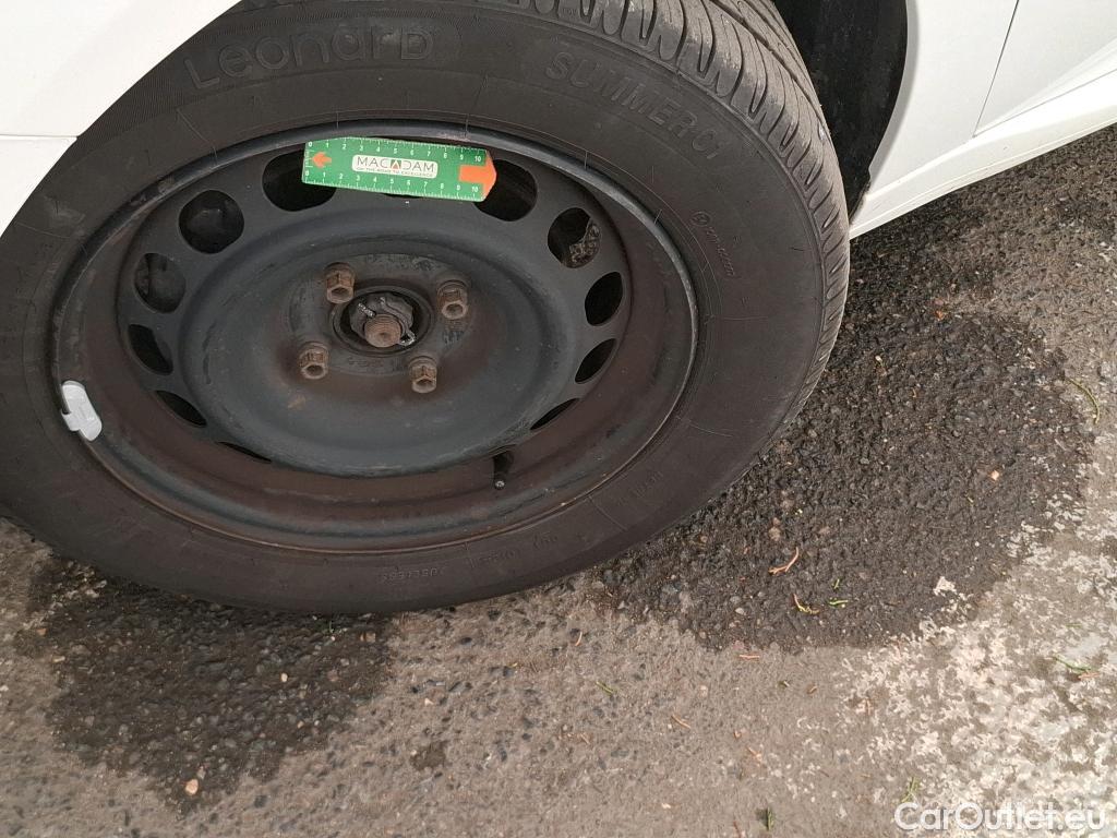  Peugeot  208  Premium 1.5 HDi 100CV BVM6 E6d #7