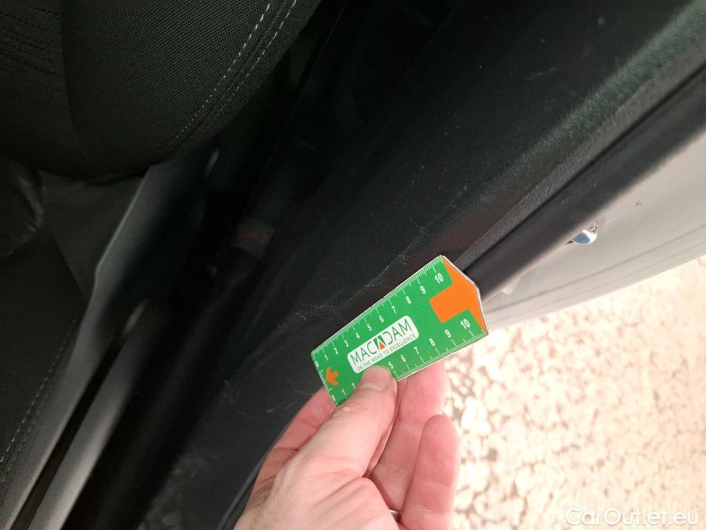  Peugeot  208  Affaire Premium Pack 1.5 HDi 100CV BVM5 E6dT #21