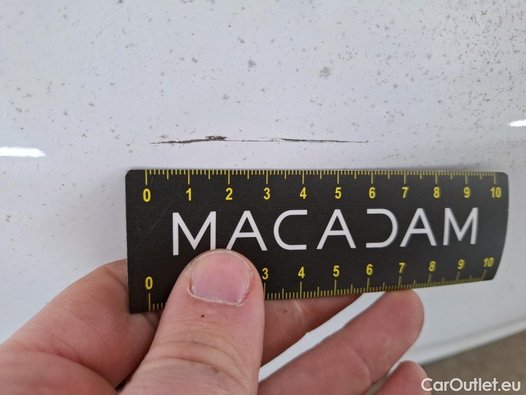  Peugeot  208 PEUGEOT  Affaire VU 5p Berline 1.6 BLUEHDI 100 PREMIUM #10