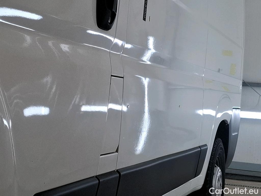  Peugeot  Boxer PEUGEOT  / 2014 / 4P / Fourgon tôlé BlueHDi S&S 120 PREMIUM 333 L2H2 #19