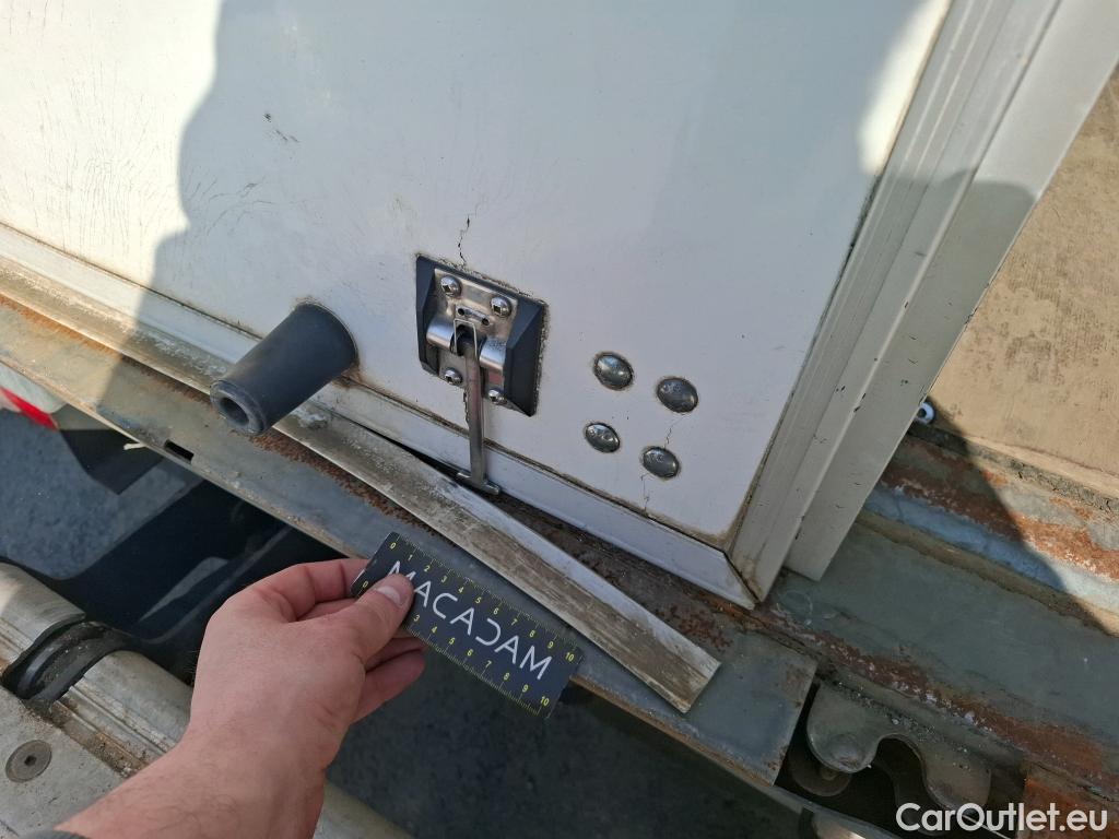  Peugeot  Boxer PEUGEOT  Chassis Cabine SC VU 2p Châssis cabine 2.0 BLUEHDI 130 PRO SR 435 L4 #13