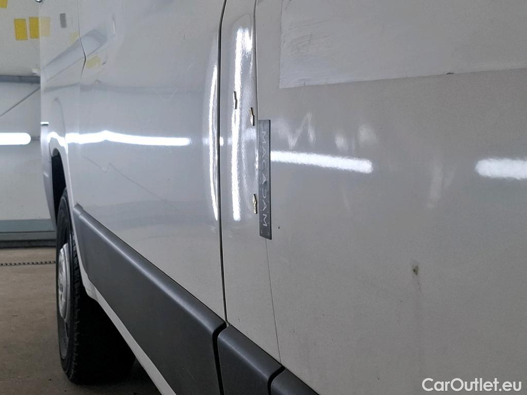  Peugeot  Boxer PEUGEOT  / 2014 / 4P / Fourgon tôlé BlueHDi S&S 120 PREMIUM 333 L2H2 #42