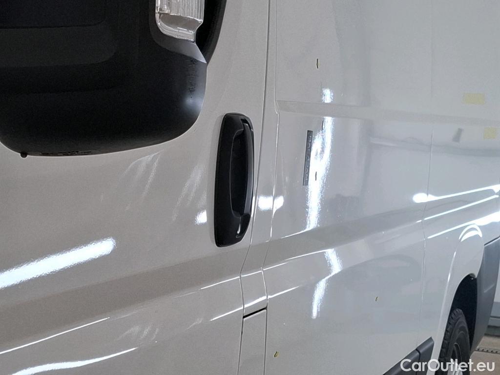  Peugeot  Boxer PEUGEOT  / 2014 / 4P / Fourgon tôlé BlueHDi S&S 120 PREMIUM 333 L2H2 #23