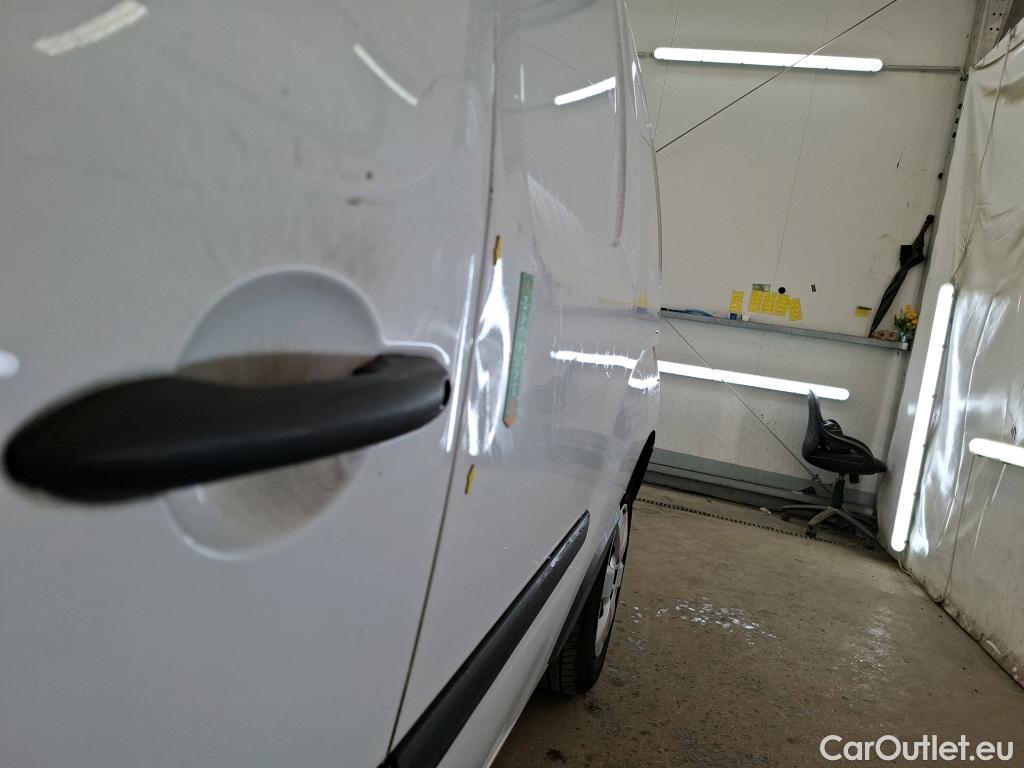  Renault  Kangoo  Express Maxi Extra (Série Spéciale) 1.5 #2