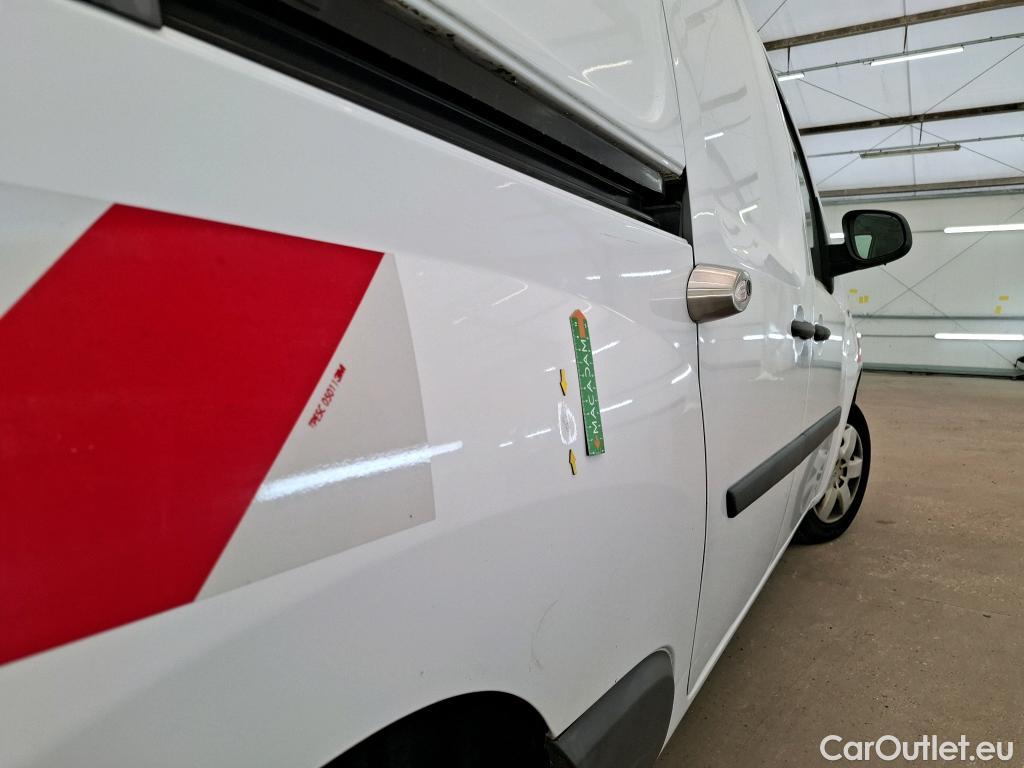  Renault  Kangoo  Express Maxi Extra (Série Spéciale) 1.5 dCi 90CV BVM5 E6 #11