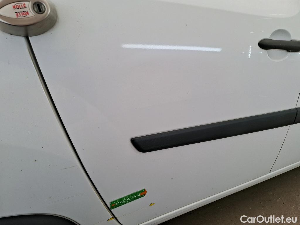  Renault  Kangoo  Express Maxi Extra (Série Spéciale) 1.5 dCi 90CV BVM5 E6 #20