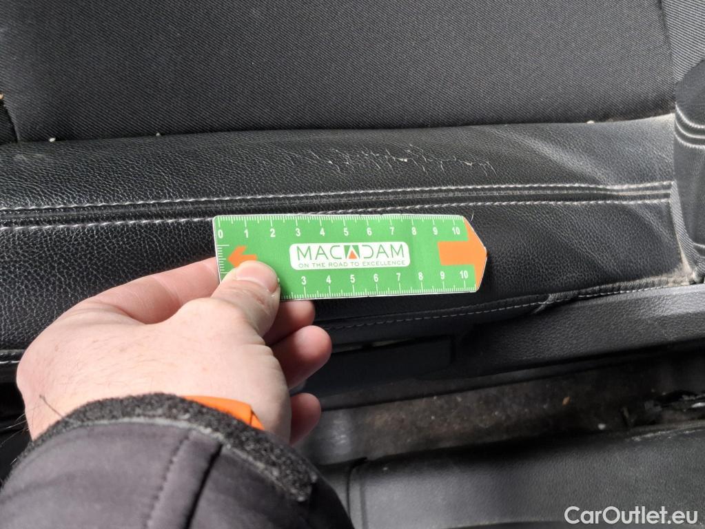  Renault  EXPRESS Kangoo  Confort 1.5 dCi 95CV BVM6 E6d #52