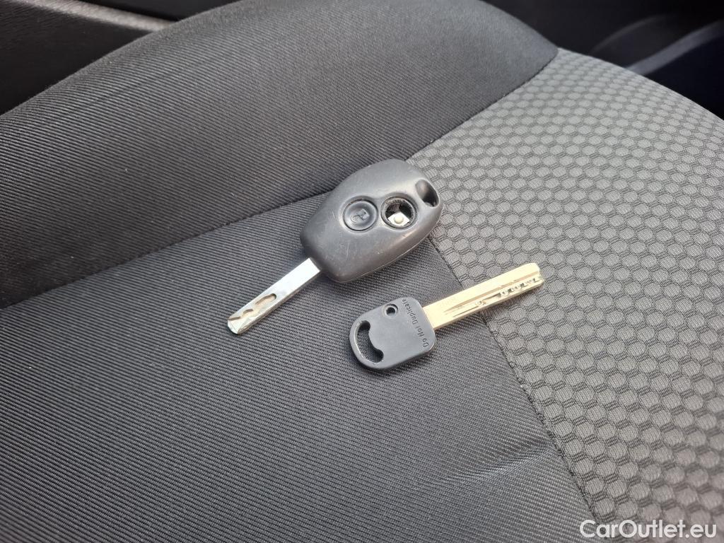  Renault  Kangoo  Express Maxi Extra (Série Spéciale) 1.5 #33