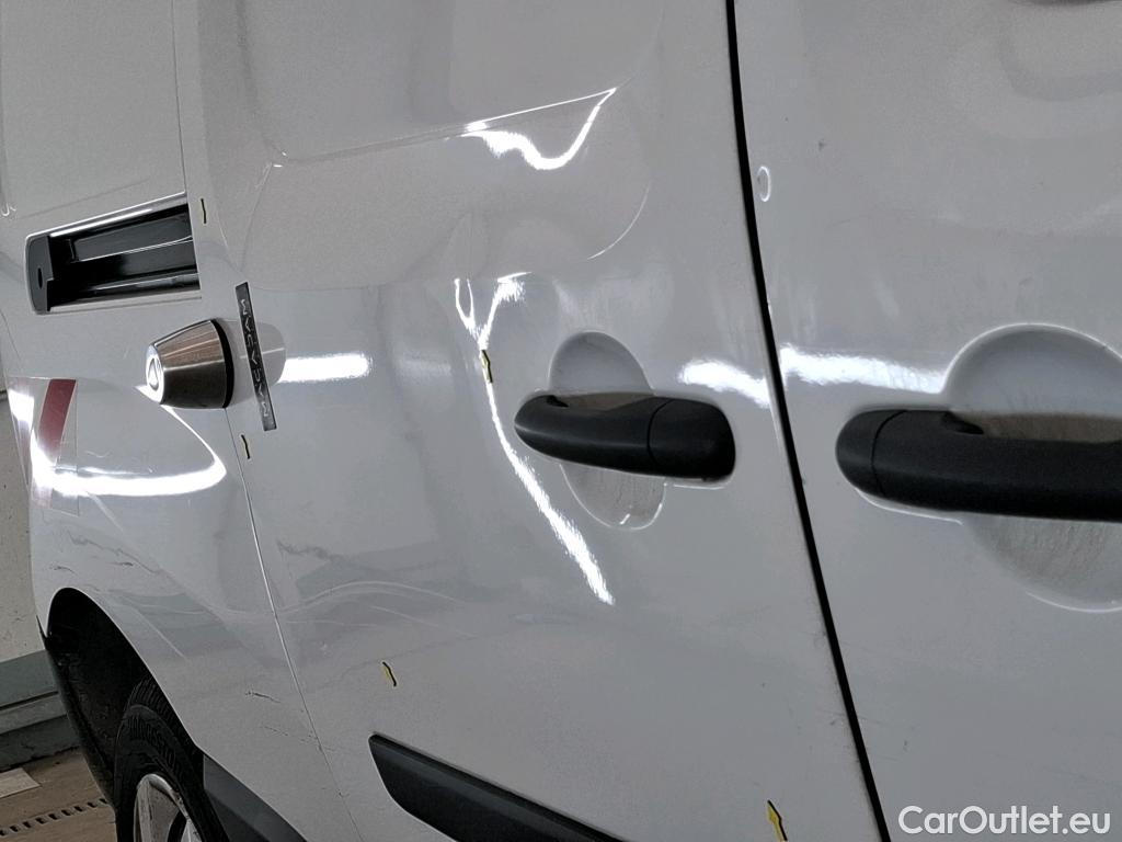  Renault  Kangoo  II Express Maxi Extra (Série Spéciale) 1.5 dCi 95CV BVM6 E6dT #47