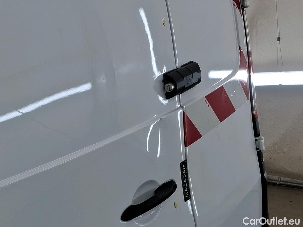  Renault  Kangoo  II Express Maxi Extra (Série Spéciale) 1.5 dCi 95CV BVM6 E6dT #17