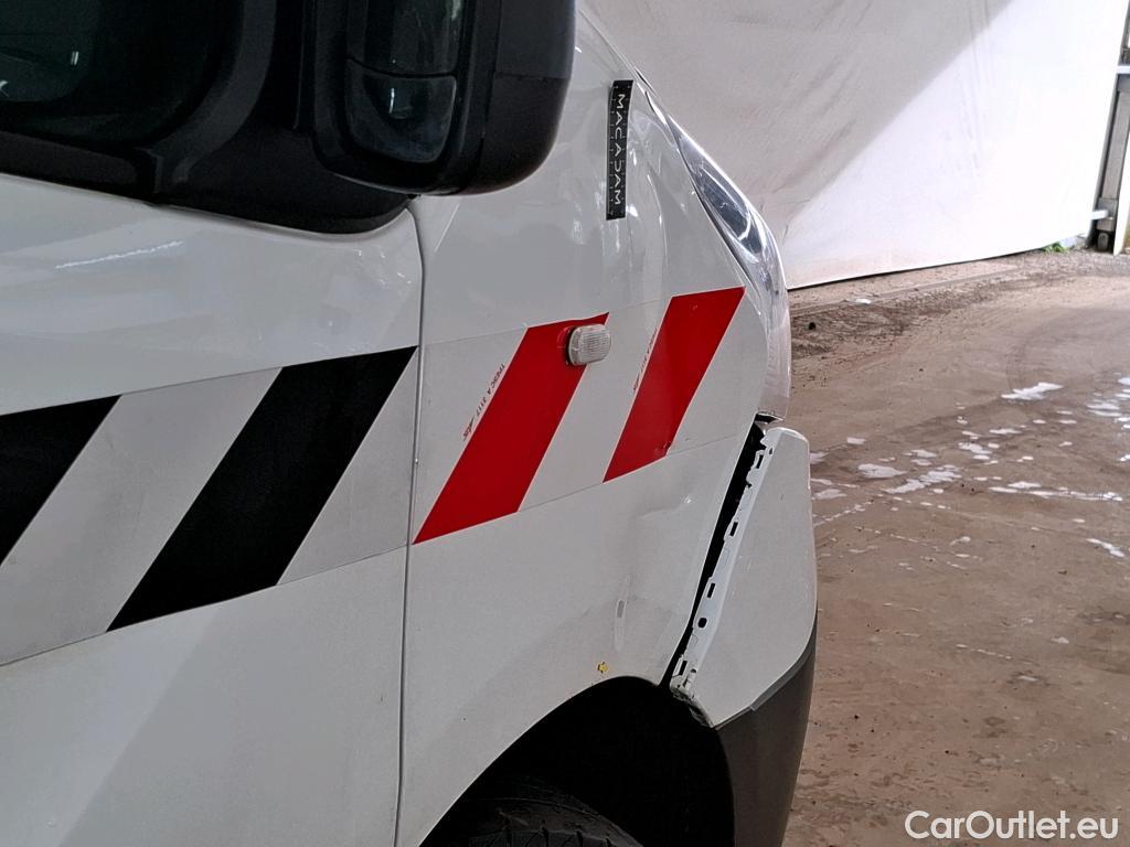  Renault  Trafic RENAULT  VU 4p Fourgon FG CF L1H1 1000 dCi95 Stop&Start E6 #14
