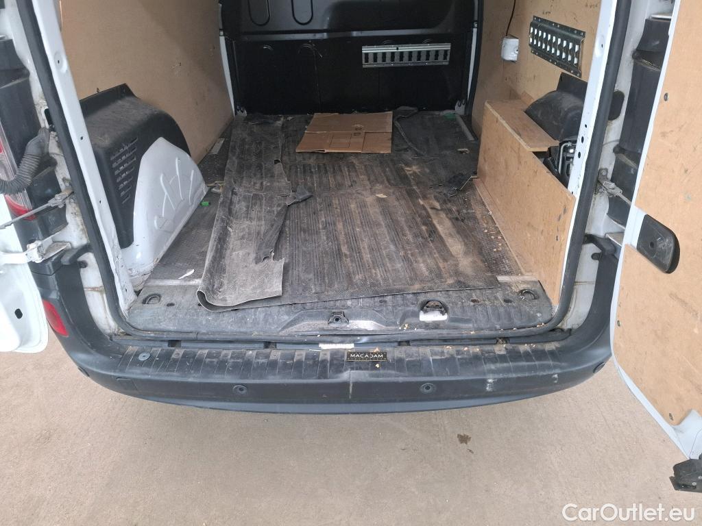  Renault  Kangoo  II Express Maxi Extra (Série Spéciale) 1.5 dCi 95CV BVM6 E6dT #40