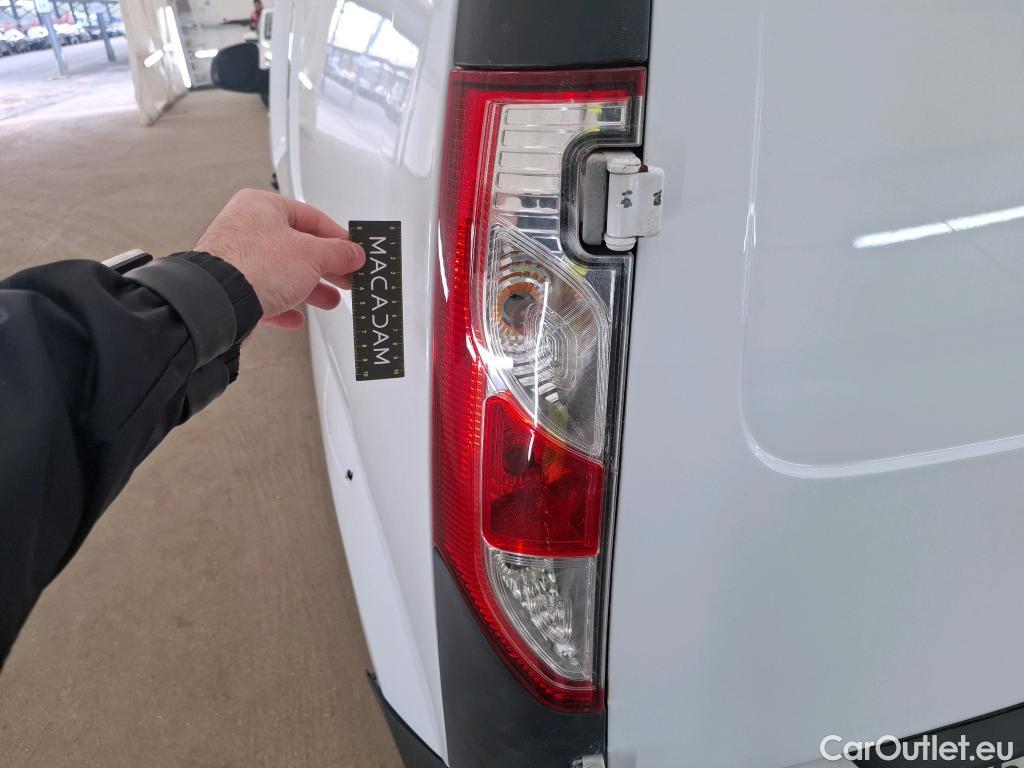  Renault  Kangoo  II Express Maxi Extra (Série Spéciale) 1.5 dCi 95CV BVM6 E6dT #71