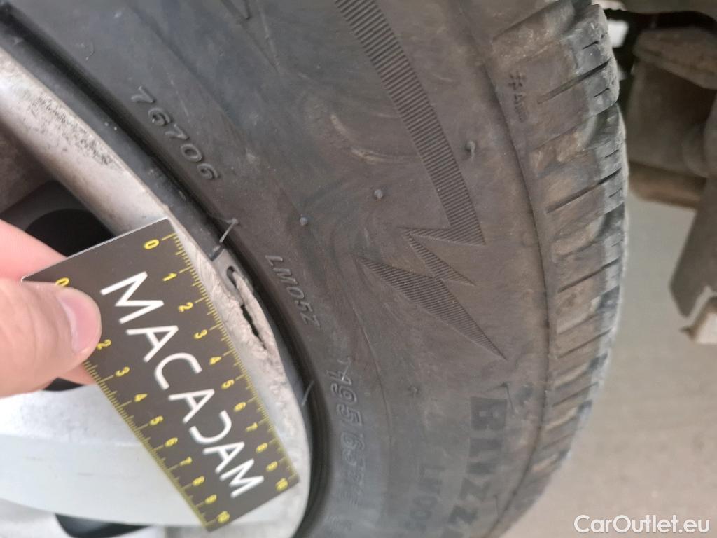  Renault  Kangoo  II Express Maxi Extra (Série Spéciale) 1.5 dCi 95CV BVM6 E6dT #82