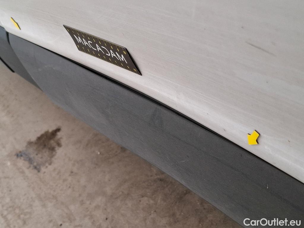  Renault  Trafic  III Fourgon L2H1 3T Confort 2.0 dCi 130CV BVM6 E6d #49