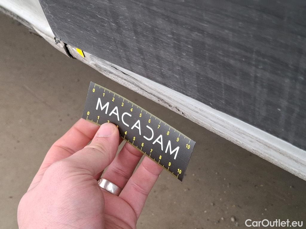  Renault  Trafic  III Fourgon L2H1 3T Confort 2.0 dCi 130CV BVM6 E6d #88