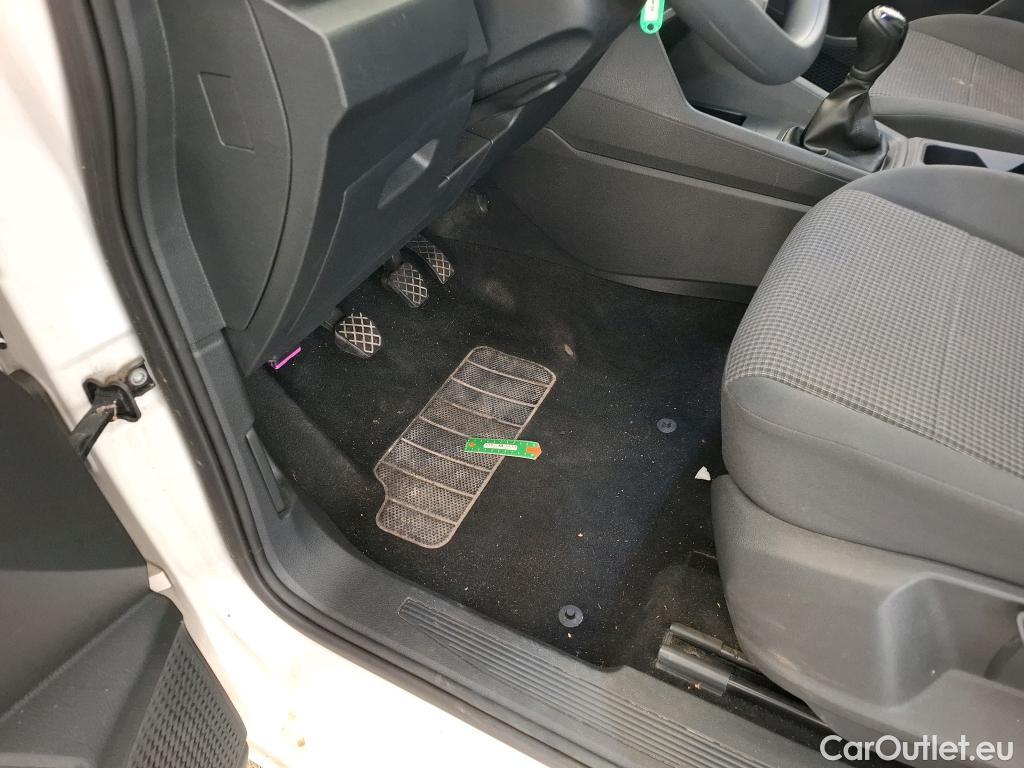  Volkswagen  Caddy VOLKSWAGEN  Cargo / 2020 / 4P / Fourgonnette 2.0 TDI 75ch Business #11