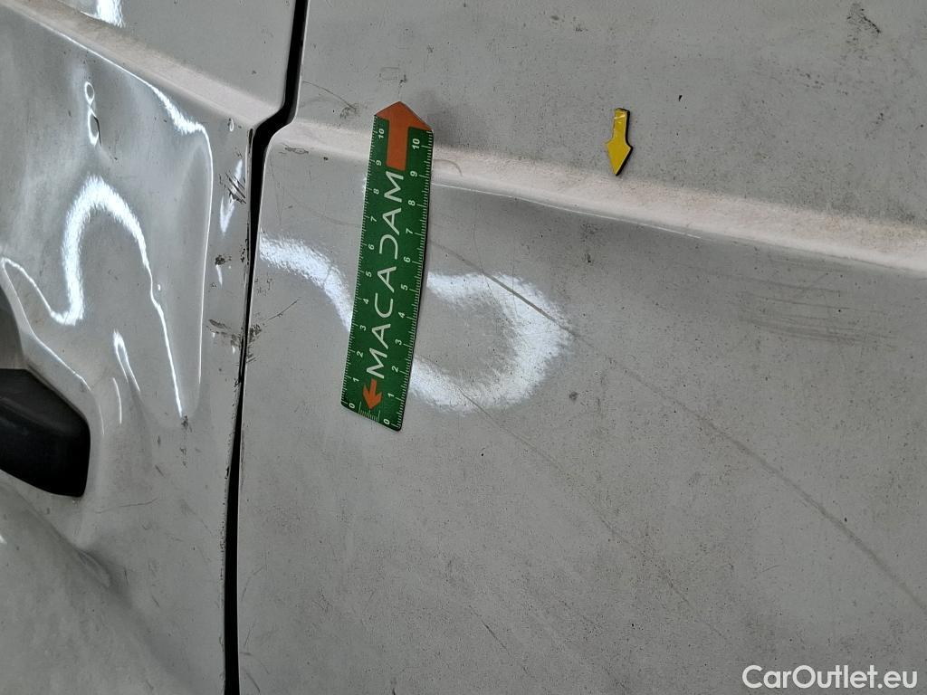  Renault  Trafic  Furgon Grand Confort L1H1 1000 1.6 dCi 120CV BVM6 E6 #44