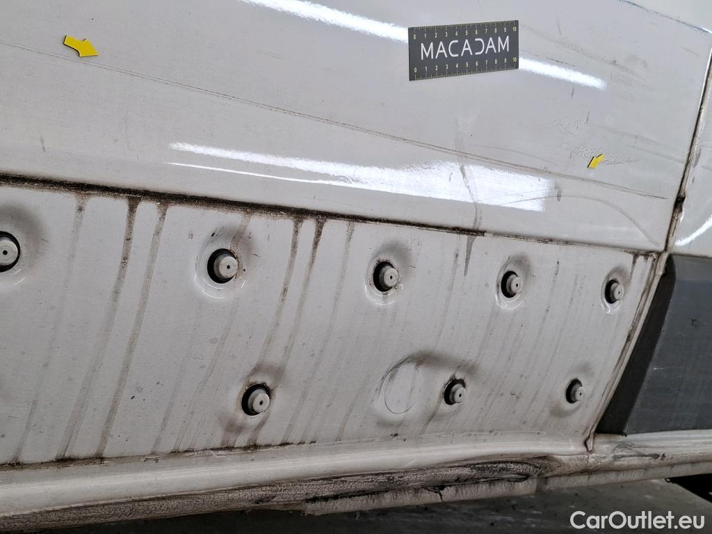  Renault  Trafic  III Fourgon L2H1 3T Confort 2.0 dCi 130CV BVM6 E6d #23